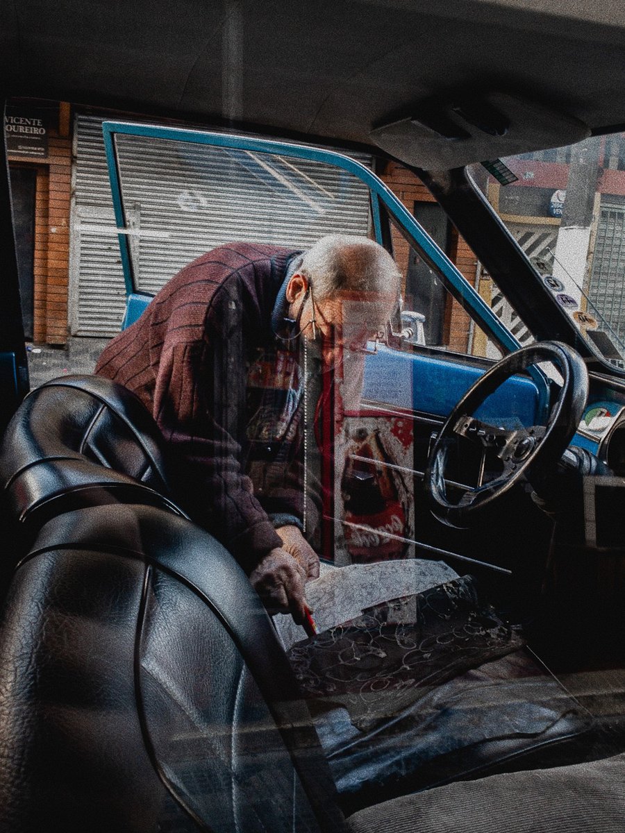 Fotografia de rua editada com os presets FG